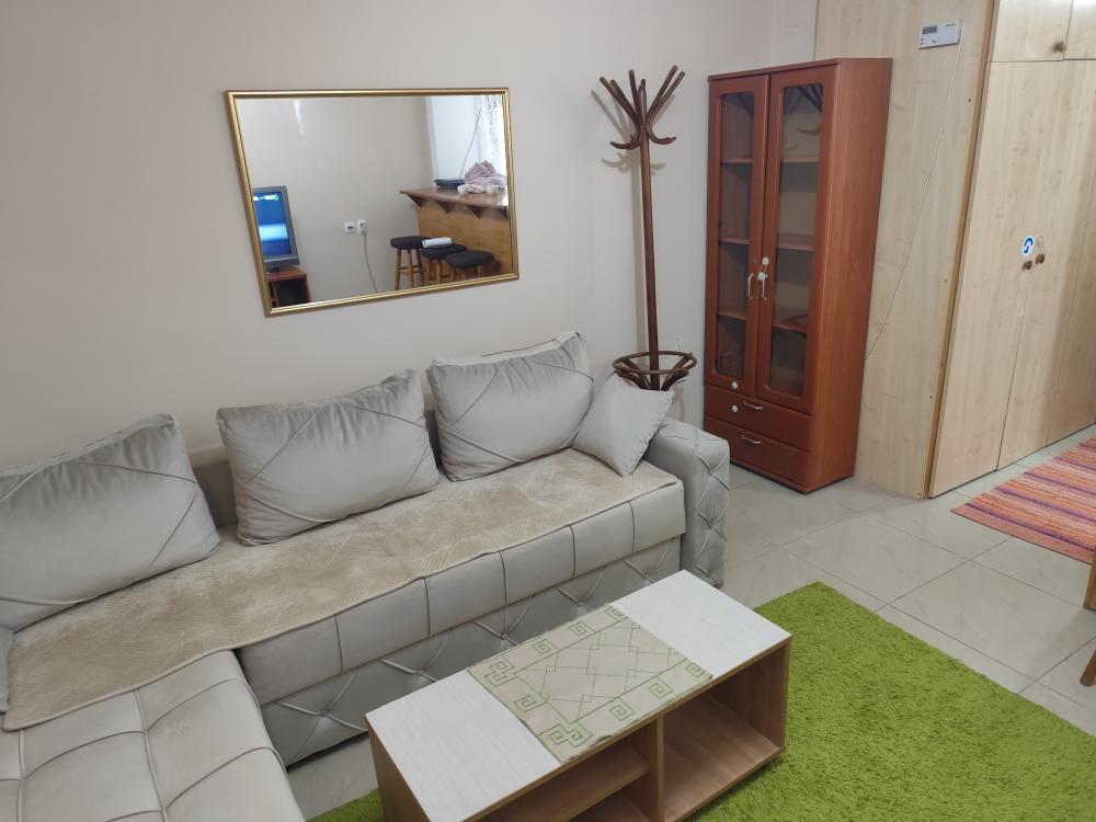 Slika 2 - Kuća za izdavanje, 60m2, 500€